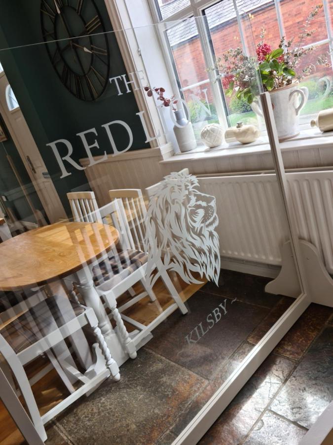 Отель The Red Lion Kilsby Экстерьер фото